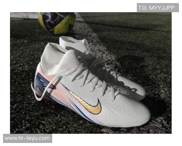 探索Nike足球鞋的独特设计与性能优势助力球员提升竞技水平